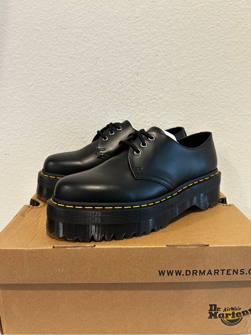 NIB Dr. Martens 1461 Quad Smooth Leather Platform Shoes Black, M8/W9, $180